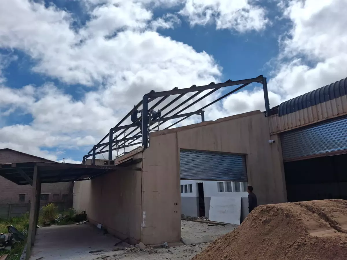 A steel roof frame on a building extension
